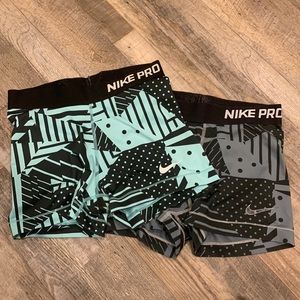 2 NIKE PRO SPANDEX
